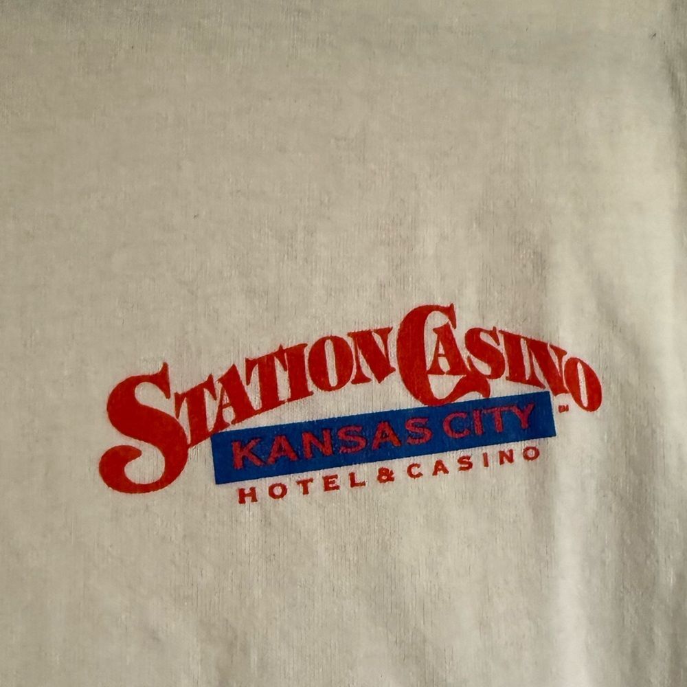 Vintage Station Casino Kansas City  T-shirt Size XL - my Favorite casino